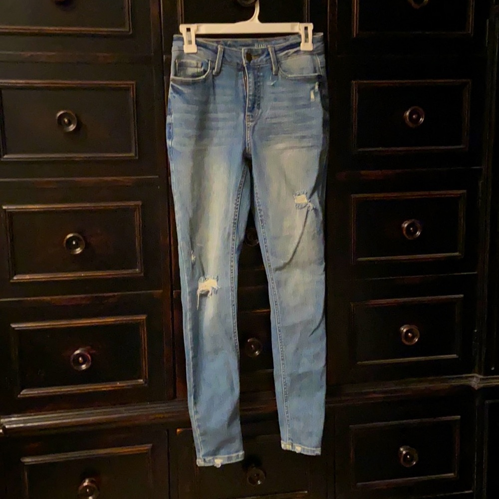 Light wash ripped jeggings for girls size 4